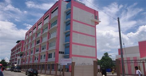 UIC Davao City: Nursing courses offered .